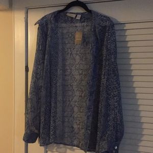 Chico’s size 3 sheer button up blue top